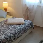 As Jezera