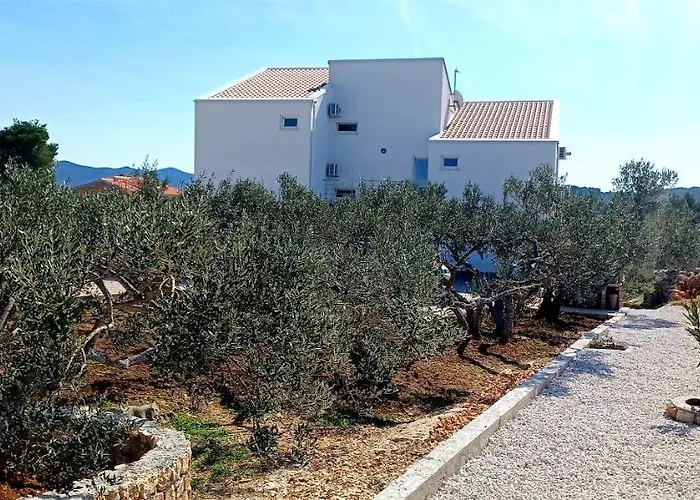 Διαμέρισμα As *