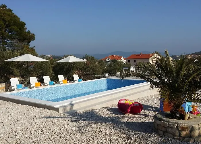 As アパート イェゼラ